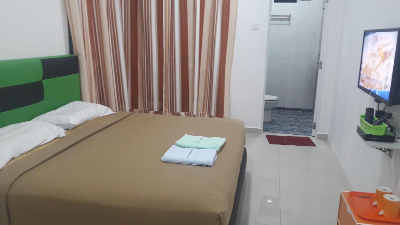 Dlayaran Villa Guest House Kuala Rompin Ngoại thất bức ảnh