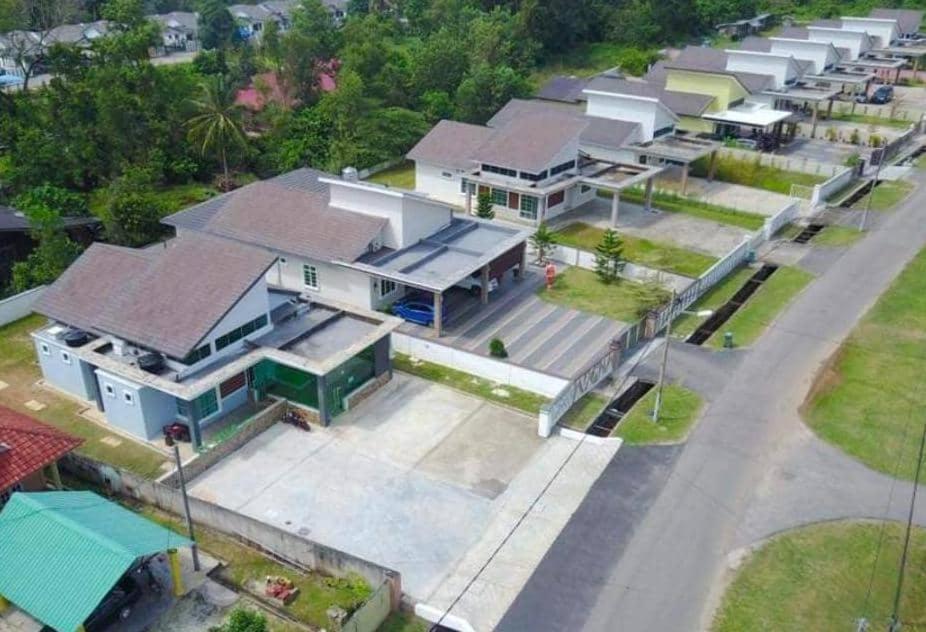 Dlayaran Villa Guest House Kuala Rompin Ngoại thất bức ảnh